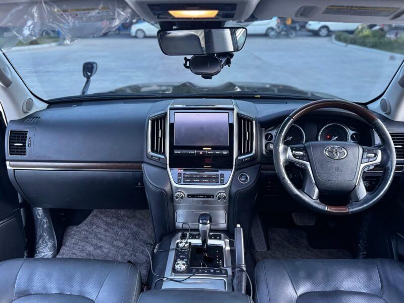 TOYOTA LAND CRUISER LC200 SERIES WALD