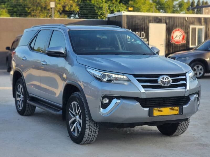 Toyota Fortuner