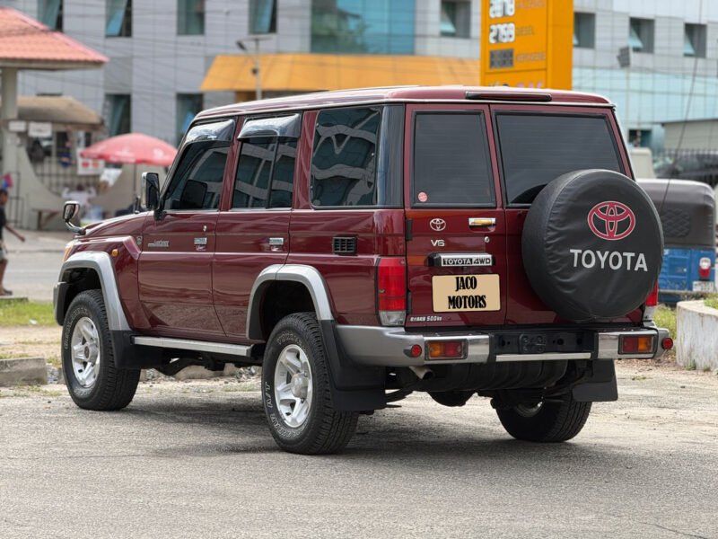 TOYOTA LAND CRUISER LX 1Hz