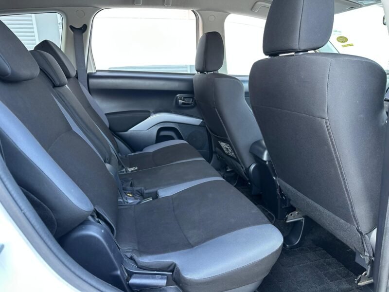 Mitsubish Outlander Roadest