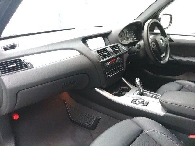 BMW X3 XDRIVE 20i M-Sport