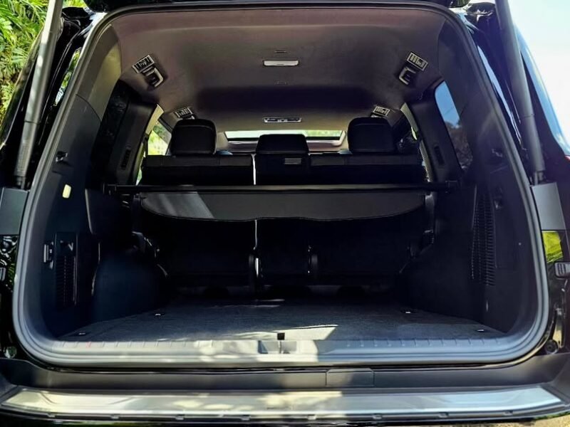 TOYOTA LAND CRUISER ZX LC300